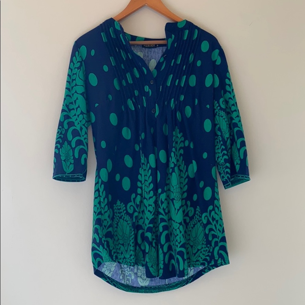 dress/ long shirt